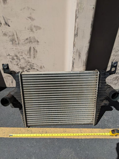 FORD 4C3Z-6K775-BA INTERCOOLER ASSEMBLY FOR 04 EXCURSION/F250SD-F550SD USED B2