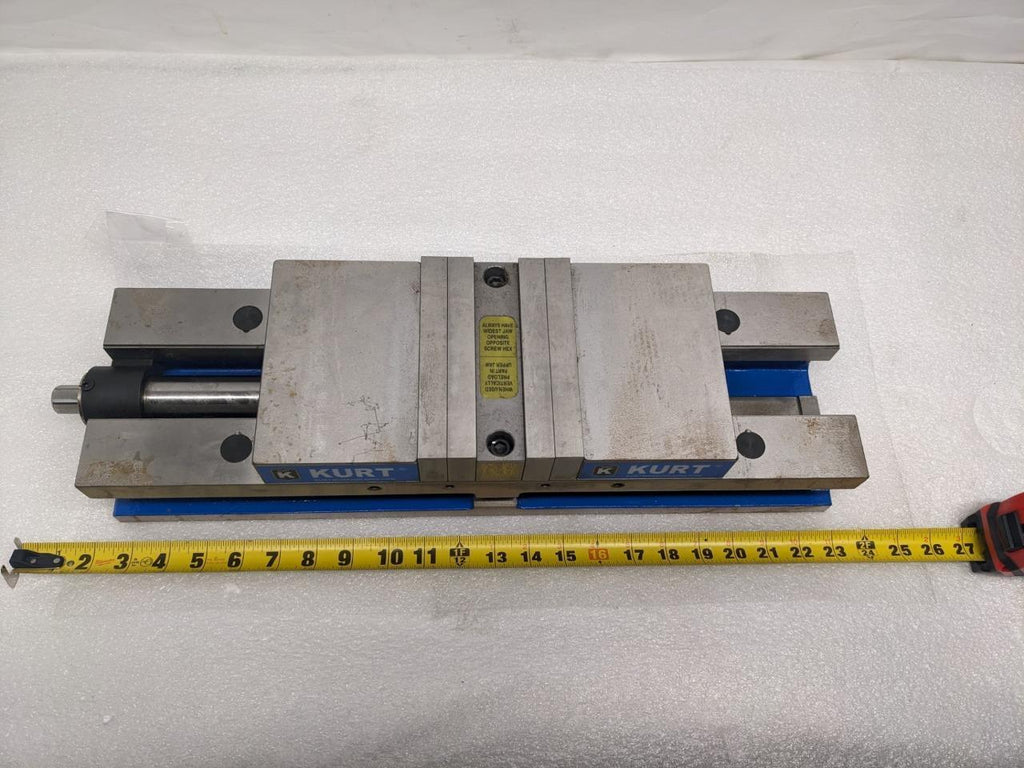Kurt HDL6 English 6″ JAW WIDTH 4" JAW OPEN Double Station Vise W/O HANDLE NEW H1