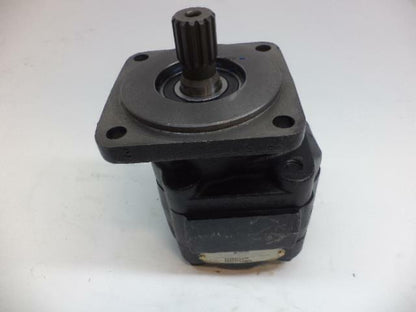 NEW CASE AGRICULTURE PARKER HYDRAULIC MOTOR GEAR PUMP 00409411 4BOLT FLNG 14 SPL