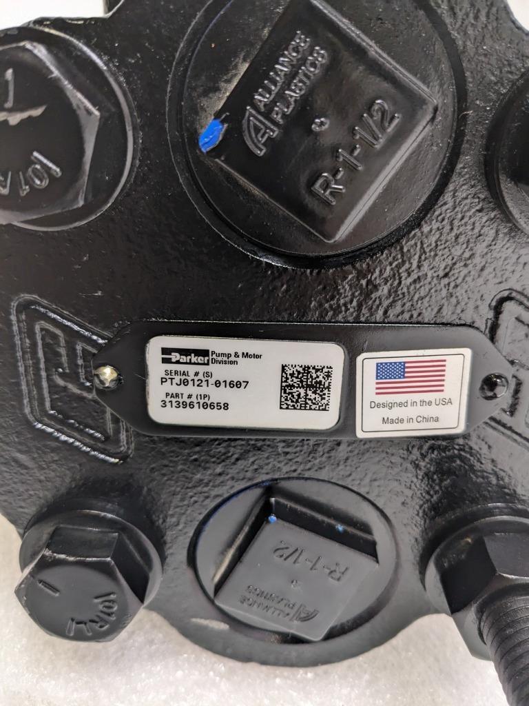 PARKER 3139610658 PG051 SERIES HYDRAULIC GEAR PUMP CAST IRON NEW R11