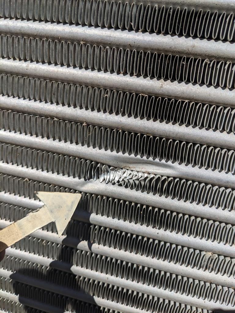 FORD 4C3Z-6K775-BA INTERCOOLER ASSEMBLY FOR 04 EXCURSION/F250SD-F550SD USED B2