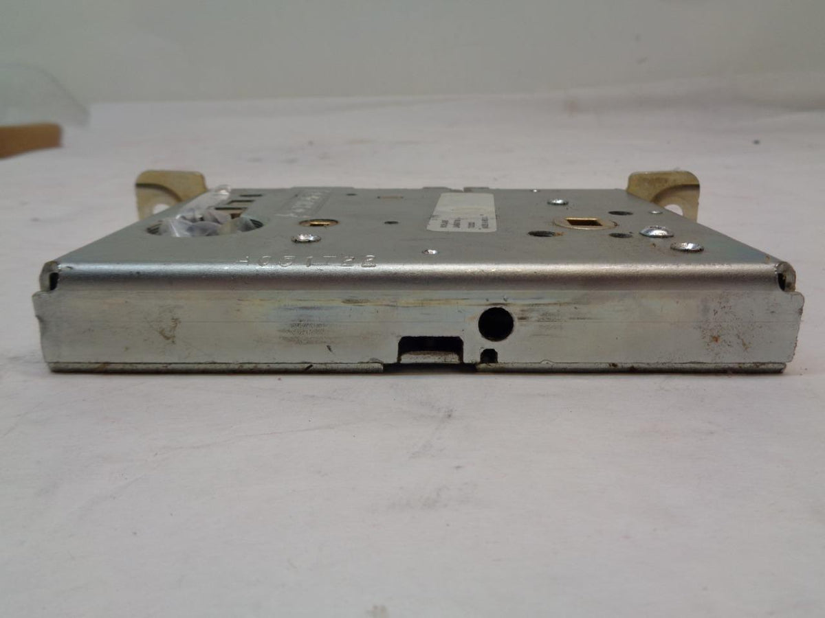 SCHLAGE L9000 SERIES DORMITORY/EXIT LOCK L9456LB R27