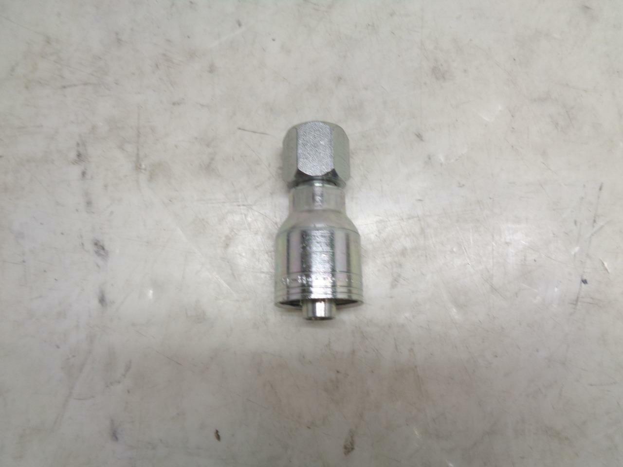 1 NEW EATON HYDRAULIC FITTING SIZE -8 R10TD