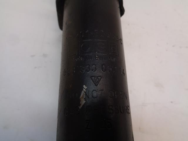 Porsche 993 Shock Absorber Set USED OEM BOGE 993 333 051 14 993 343 041 06 R21