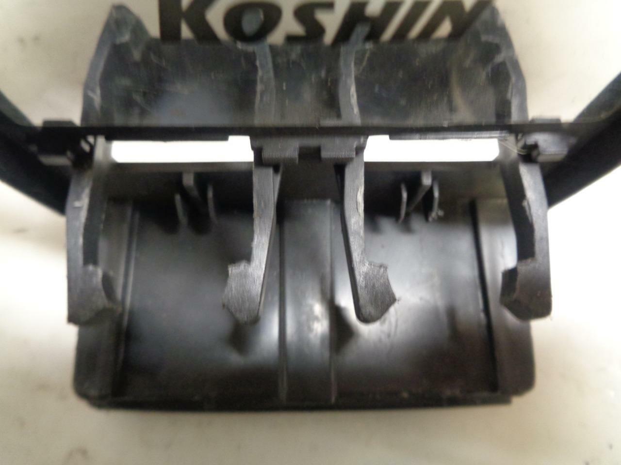 USED SPYDER KOSHIN HALOGEN HEADLIGHT BULB 12V 80W HB4 9006 (DAMAGED) SR
