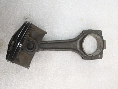 PORSCHE CAYENNE PISTON CONNECTING ROD #3 (CRACKED) 9461191R USED R24