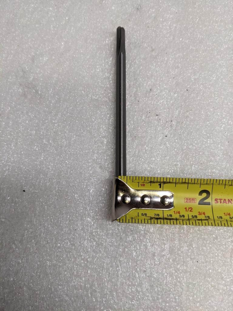 MICRO 100 SR-250-4 1/4" CARBIDE ROUND SOLID DRILL/REAMER BLANK 4" OAL NEW R22T5