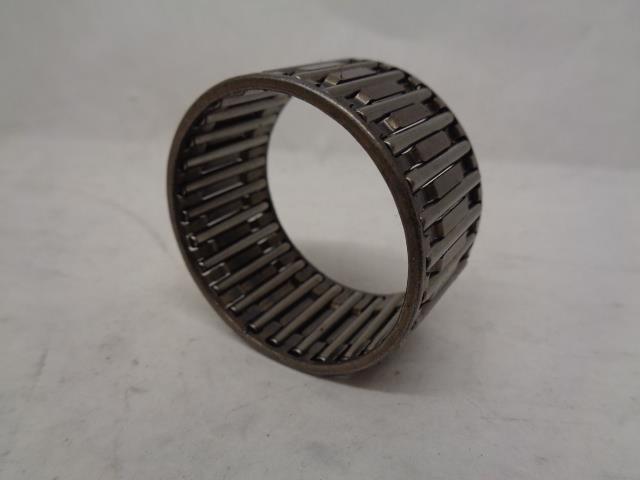 NEW GENUINE PORSCHE NEEDLE CAGE BEARING 999 201 138 00 R21SPB