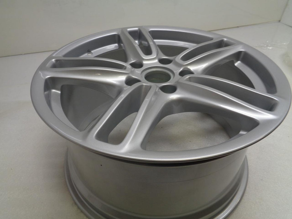 1 NEW GENUINE PORSCHE PANAMERA 2010-13 WHEEL 19X10 5X130 970 362 160 00 WR