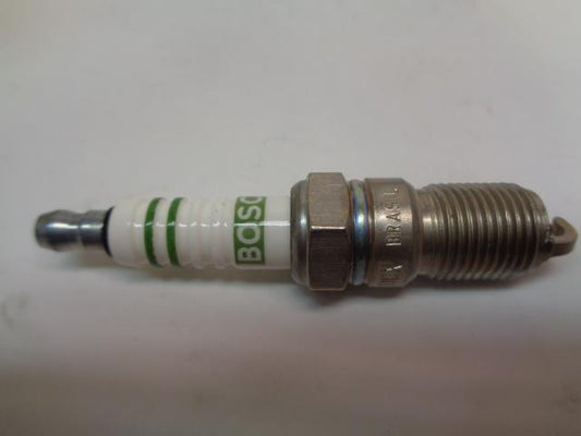 BRAND NEW BOSCH MAZDA FORD SUPER SPARK PLUG 10 PACK 7571 R13T3