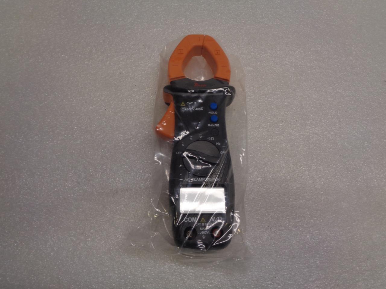 NEW Dwyer Clamp Multimeter CM-1 R4TE