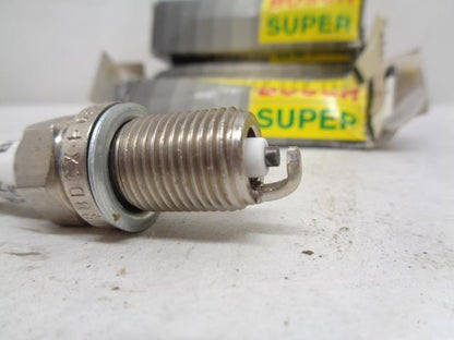 BRAND NEW BOSCH SUPER HYUNDAI HONDA FORD CHRYSLER 5-PACK 7557 R13T3