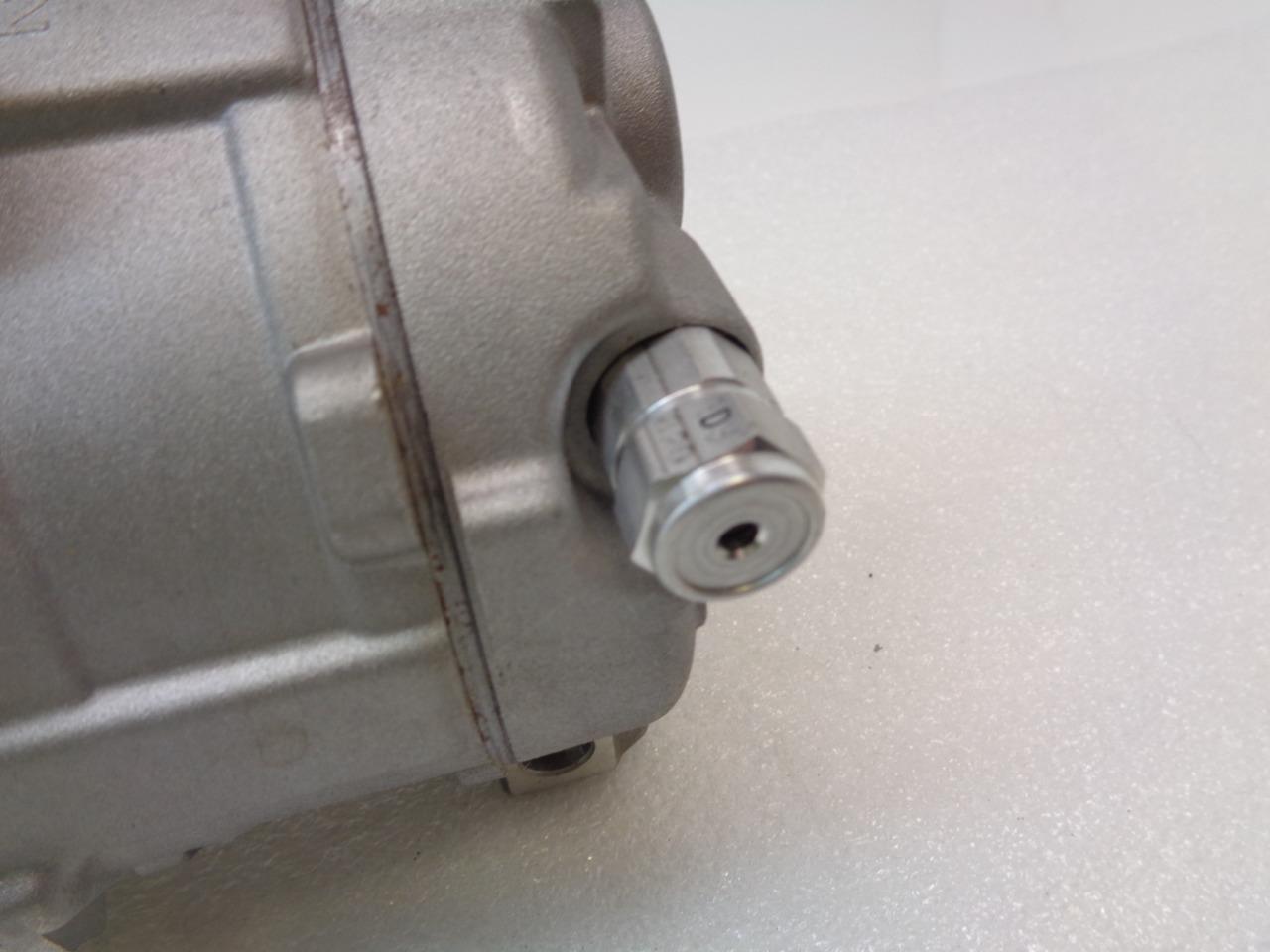 NEW ACDELCO 15-21127 AC COMPRESSOR 2000-02 CADILLAC, CHEVY, GMC (VARIOUS) R3