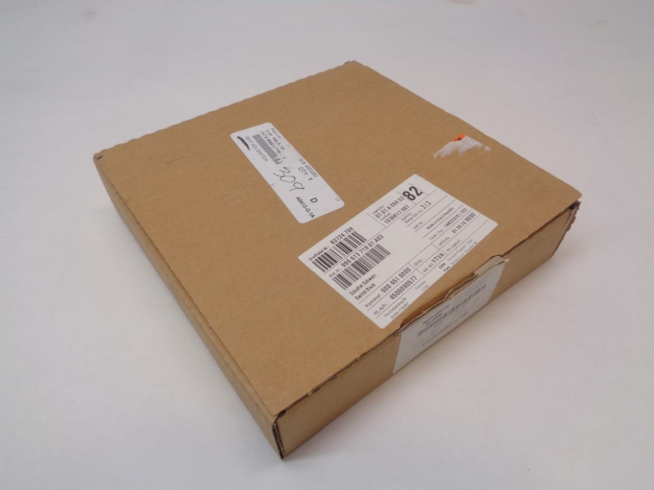 GENUINE PORSCHE 911 CARRERA 01-05 LEFT SEAT ADJ SWITCH 996.613.719.01.A03 R24T1