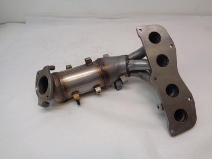 GENERIC DIRECT FIT CATALYTIC CONVERTER for 02-06 2.4L TOYOTA CAMRY  BSGEXHAUST