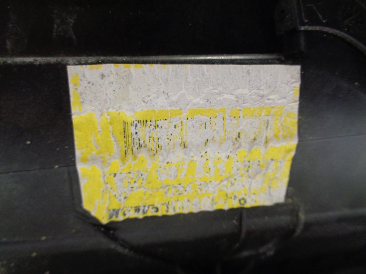 USED GENUINE 987 PORSCHE XENON RIGHT HEADLIGHT 987 631 158 23 SR