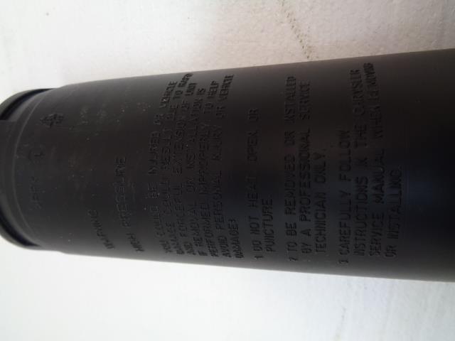 NEW MOPAR SHOCK ABSORBER ASSEMBLY KIT CHRYSLER/DODGE 04721690AE R33