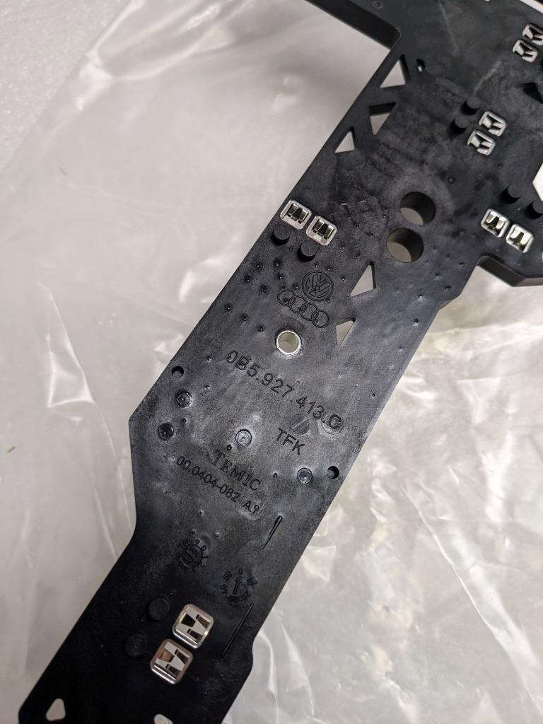 PORSCHE 9A739800900 MACAN TRANS VALVE CONDUCTOR FOIL BODY REPAIR KIT NEW PGB2
