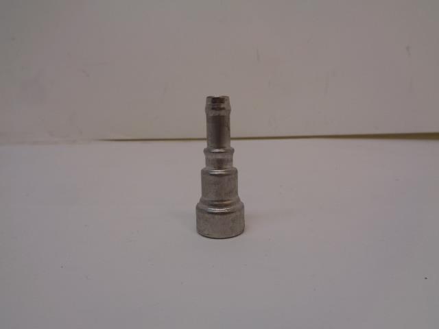 NEW AIR NOZZLE FITTINGS LOT OF 300 R28