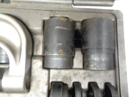 OTC CAR BALL JOINT MASTER KIT 6529 USED R3