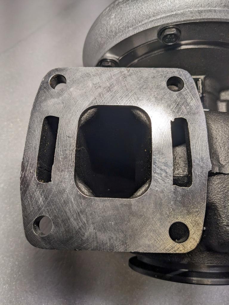 JOHN DEERE/BORGWARNER RE547699 TURBOCHARGER NEW E2