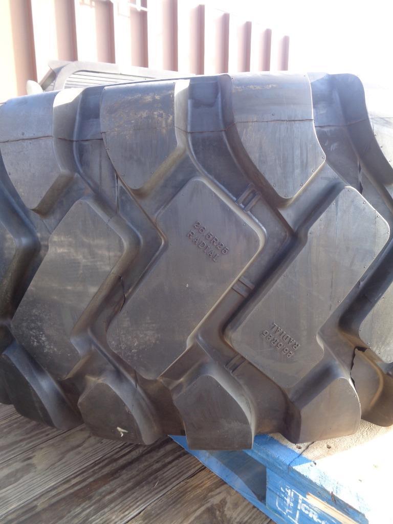 1 WESTLAKE 2 STAR WR03 26.5R25 RADIAL TIRE