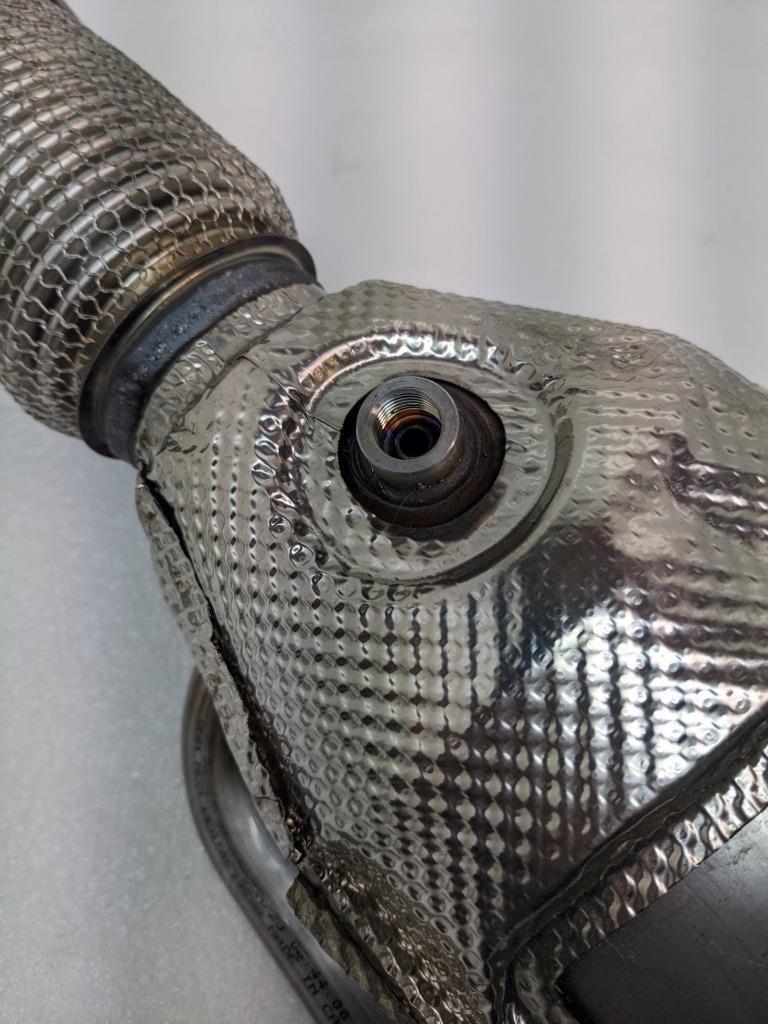 GENUINE MOPAR CATALYTIC CONVERTER FOR RAM 1500 20-24 T4D8E272314828 R14