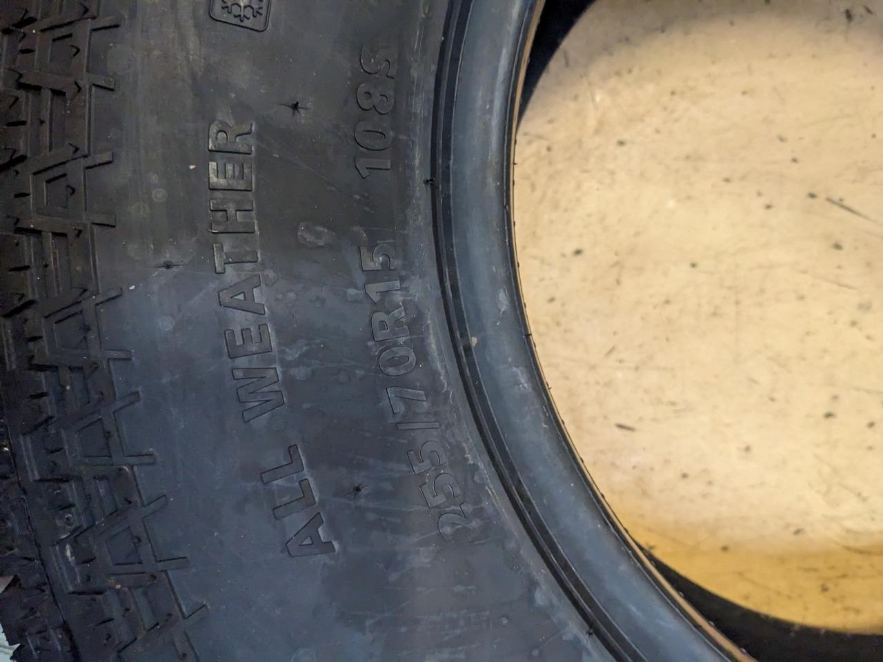2 LEXANI TERRIAN BEAST P 255 70 15 108S SL TIRES LXSTAT1570010 CQ2