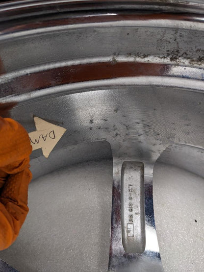 PAIR OF LEXANI LX-6 CHROME CUSTOM WHEELS 20X8.5 ET15 5X115 DISCONTINUED USED B2