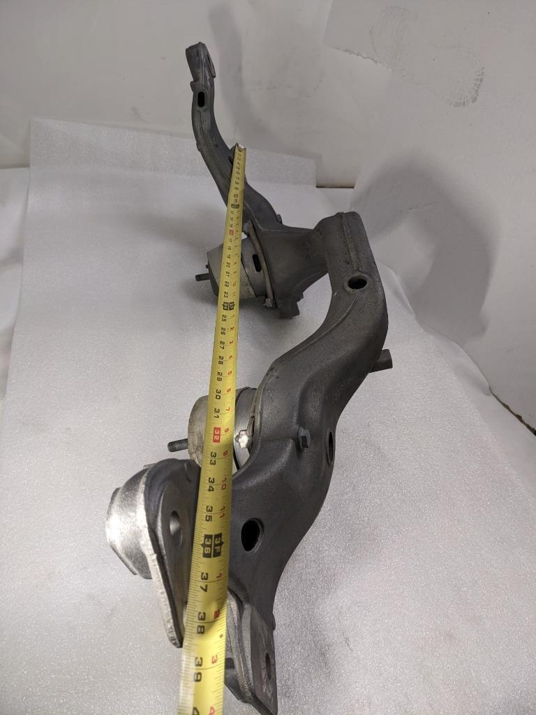 PORSCHE CAYENNE ENGINE CRADLE CROSSMEMBER-SUBFRAME 94837530902 USED 996B.G.L.