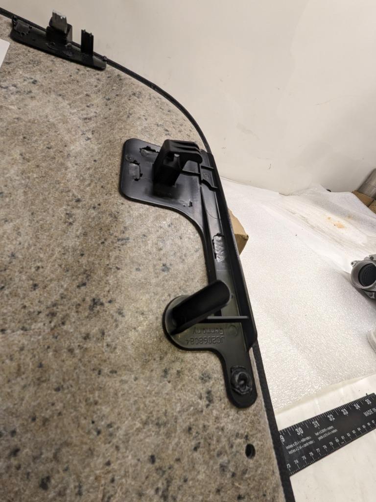 PORSCHE 958521989011D0 SEAT BACK PANEL (REAR, UPPER) CAYENNE MACAN NEW PGB2