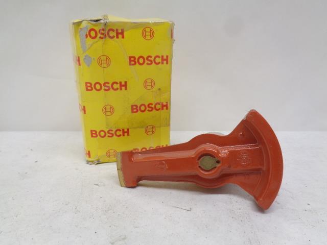 NEW BOSCH MERCEDES-BENZ 71-91 DISTRIBUTOR ROTOR 1 234 332 382-851 R13T5