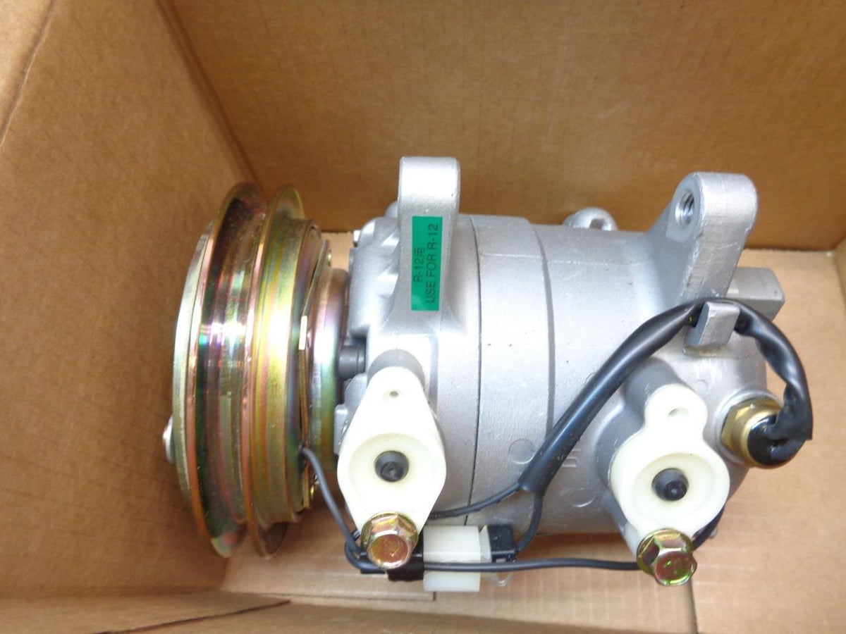 NEW UNBRANDED AC COMPRESSOR 10000163 (UNKNOWN FITMENT) R2