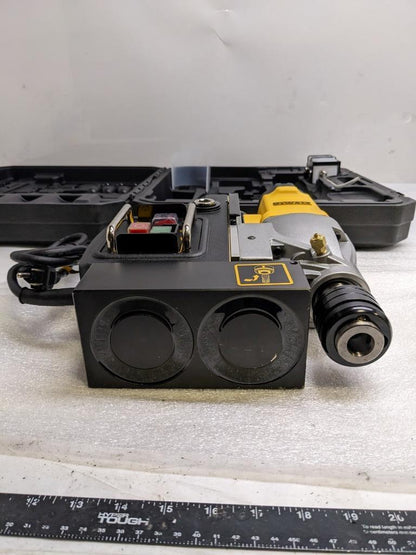 DEWALT DWE1622K MAGNETIC DRILL PRESS VAR SPEED 300-450RPM ELECTRO 120VAC NEW R31