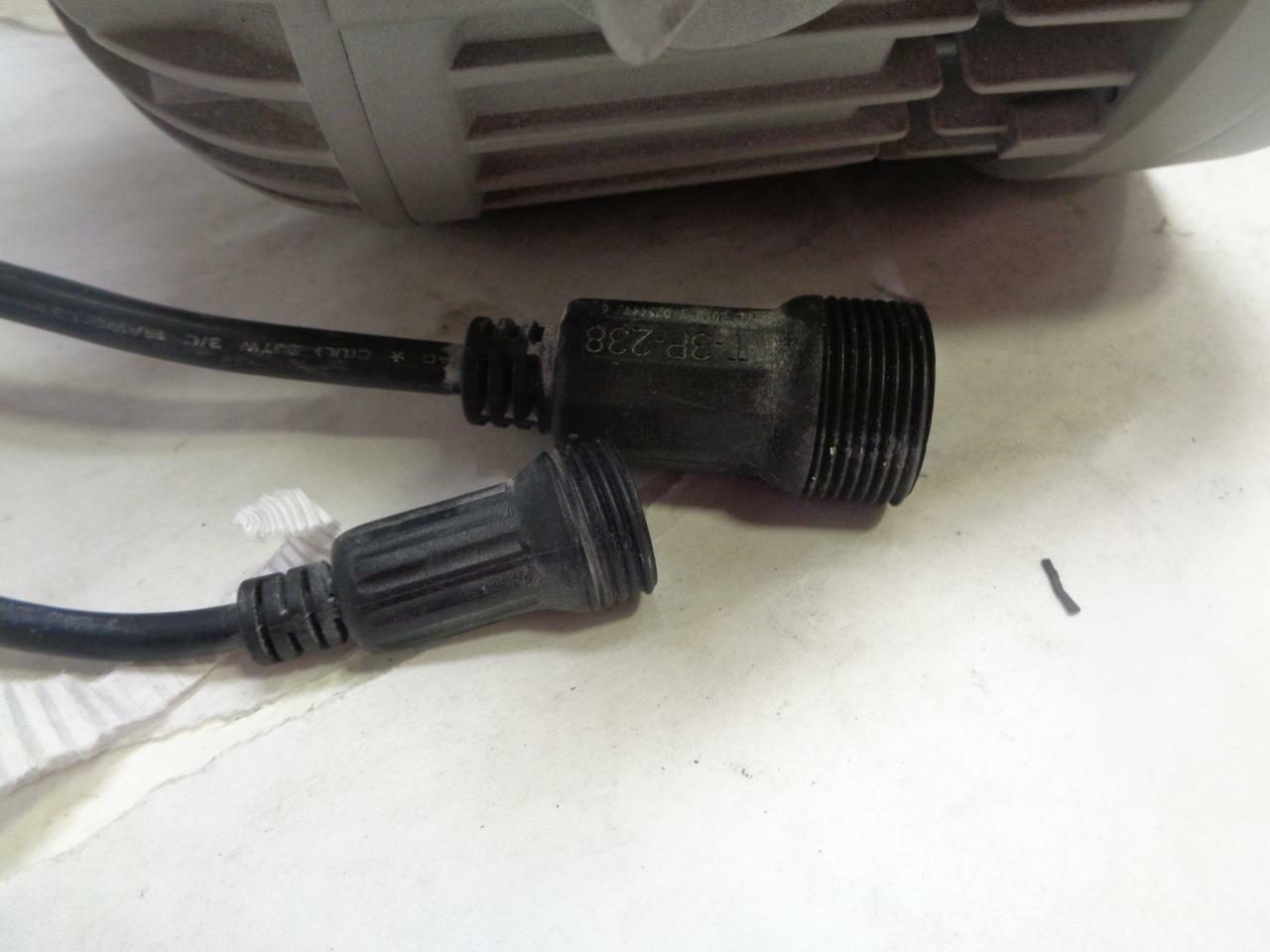 USED Acclaim Lighting Outdoor Rated Quad Color RGB LED Floodlight ALQ-PAR-HO SR