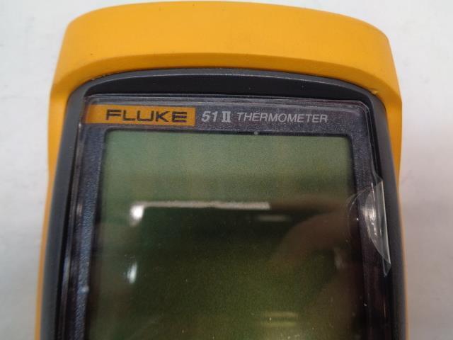 NEW  DIGITAL PROBE THERMOMETER W/ CARRYING CASE R4TB