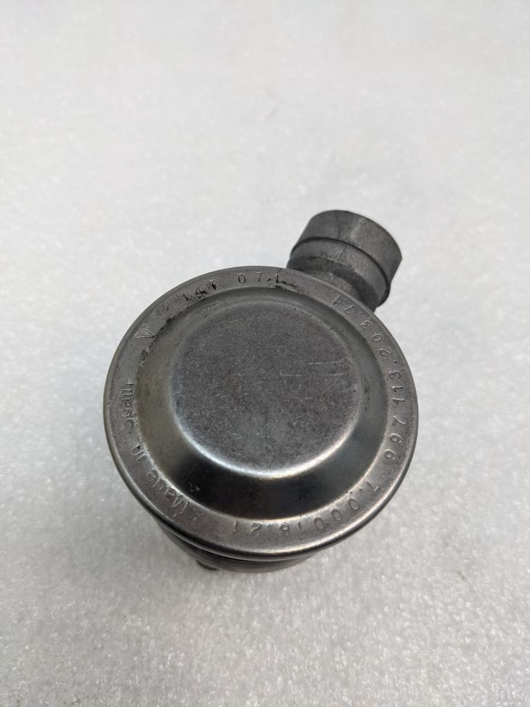 15-18 PORSCHE MACAN EGR SECONDARY AIR PUMP VALVE 99711320371 USED R21SPB