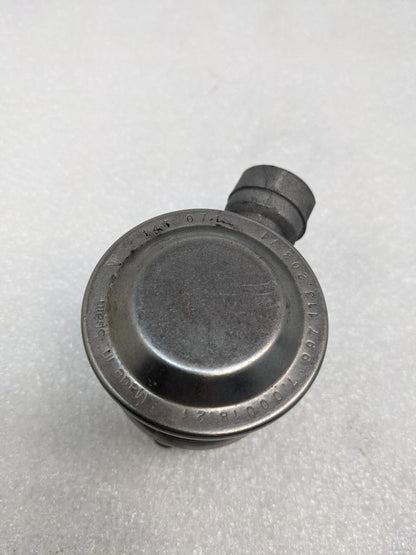 15-18 PORSCHE MACAN EGR SECONDARY AIR PUMP VALVE 99711320371 USED R21SPB