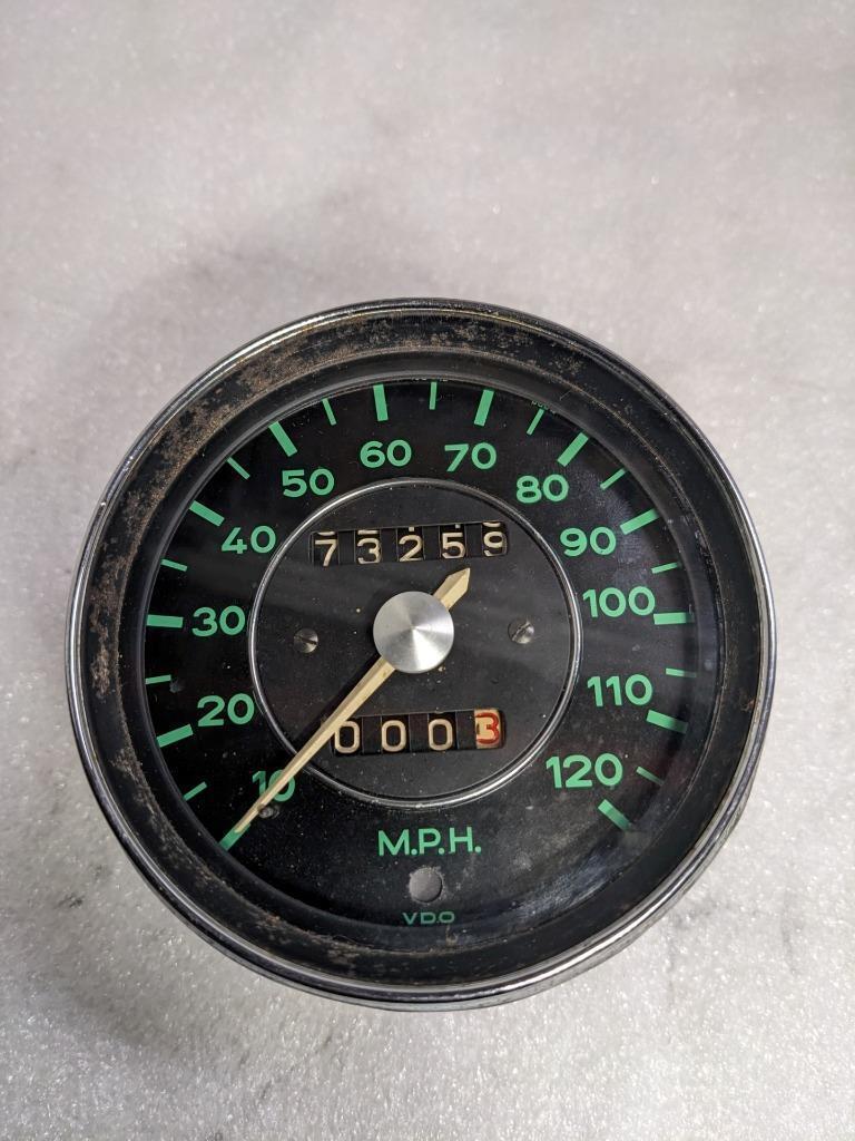 GENUINE PORSCHE 65-69 912 GREEN VDO 120MPH SPEEDOMETER 90274110212 r20t6