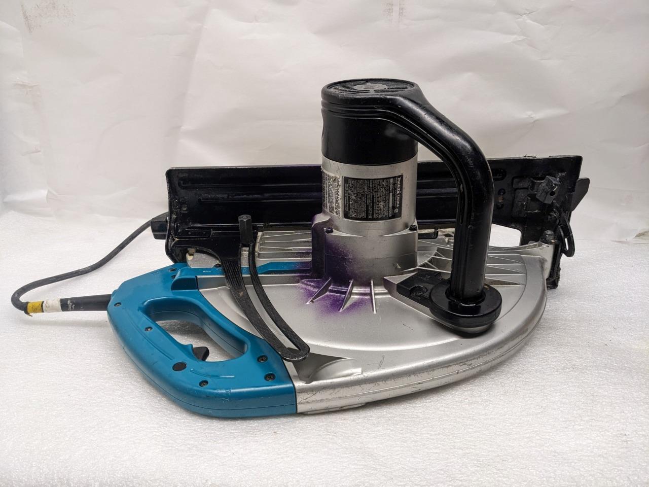 Makita 5402NA Corded 16-5/16" Beam Circular Woodcutting Saw 2011 used B1B2