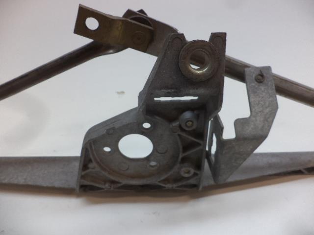 Porsche 928 S4 Windshield Wiper Pivot Linkage USED GENUINE 928 628 006 07 R21T4