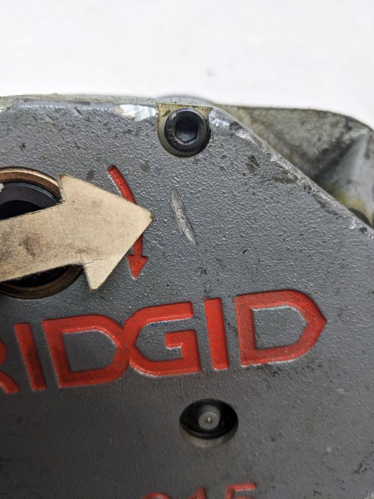 RIDGID 88232 PORTABLE MANUAL ROLL GROOVER 915 WITHOUT ACCESSORIES NEW R27