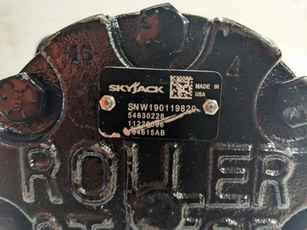 Skyjack Roller Stator Hydraulic Drive Motor 194615AB 11226636 54630228 NEW BSRG1