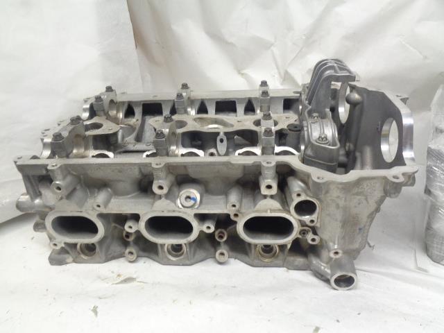 PORSCHE 911 991 CYLINDER HEAD W/OUT CAMSHAFTS CYLINDERS 4-6 9A1 104 112 8R I2