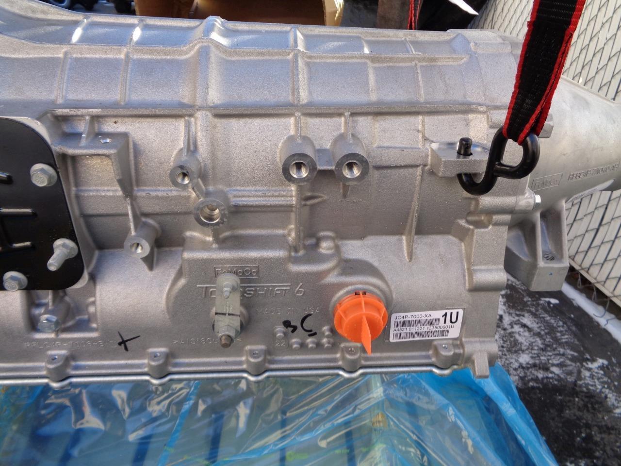 FORD F-350 SUPER DUTY '17 6-SPEED AUTO TRANSMISSION GAS 2WD  6.8L PTO HC4Z7000E