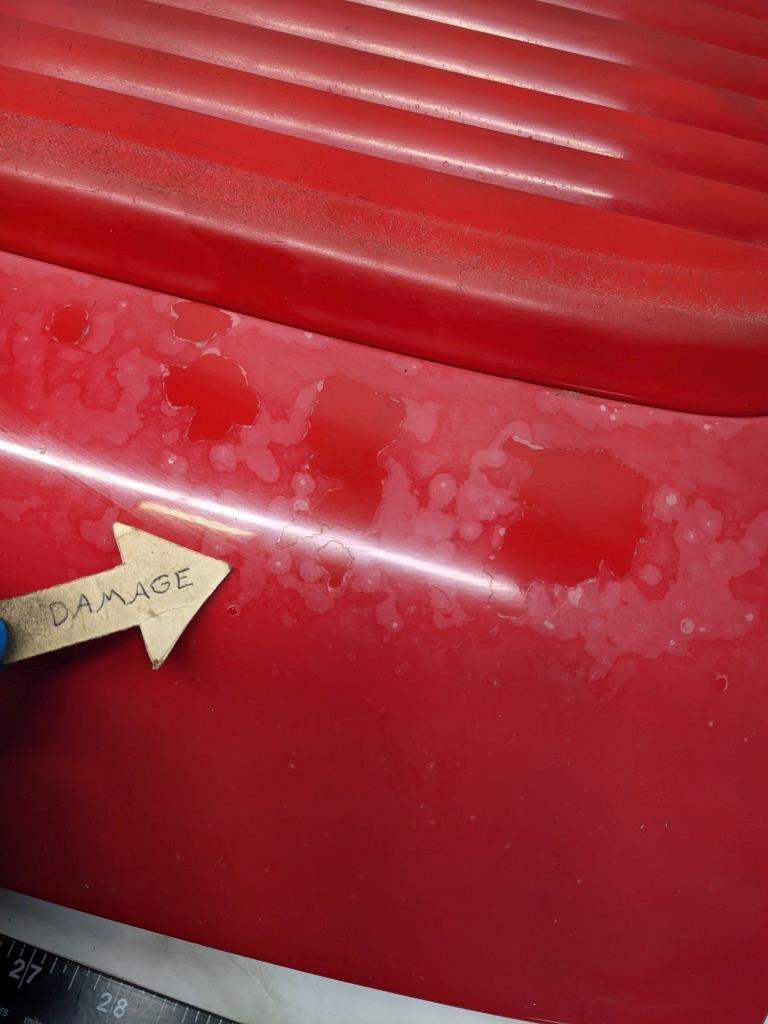 PORSCHE REAR TRUNK LID RED W/ GRILLE & LOWER BRACKET FOR 94 996 CARRERA USED R22