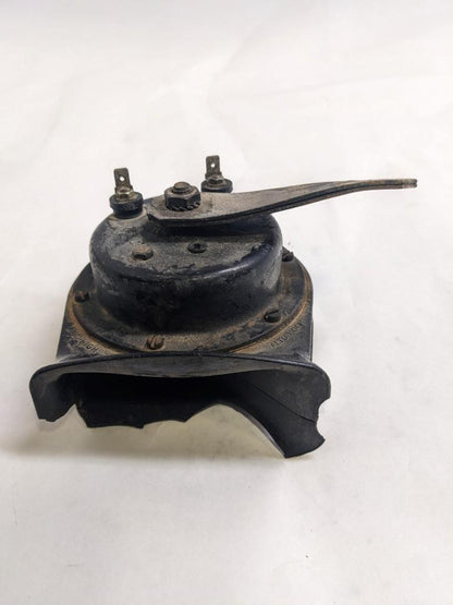 PORSCHE 84-91 944 LOW PITCH TONE ELECTRIC HORN SIREN MIXO TR129  USED R21T2