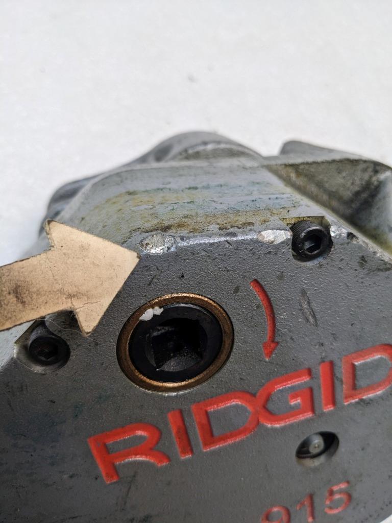 RIDGID 88232 PORTABLE MANUAL ROLL GROOVER 915 WITHOUT ACCESSORIES NEW R27