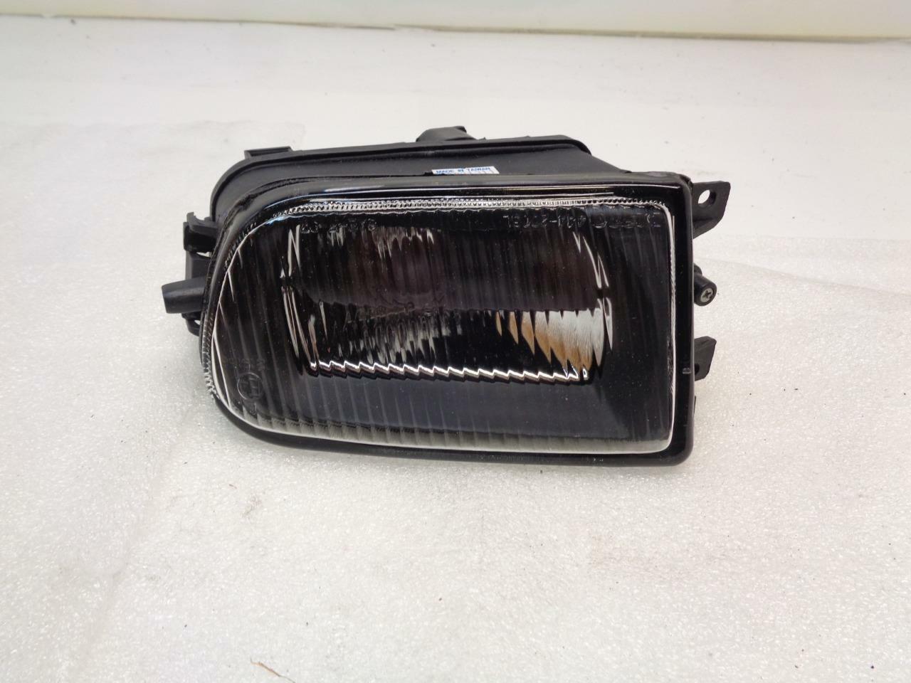 NEW DEPO DRIVER SIDE FOG LIGHT REPLACEMENT BMW 5 SERIES E39 444-2005l-AQ SR