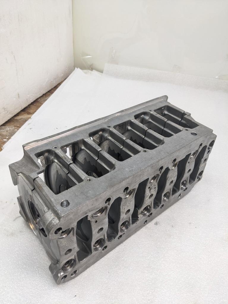 1998 PORSCHE 911 CRANKSHAFT BEARING CASE/CARRIER 9961011113R REBUILT 996BGL2